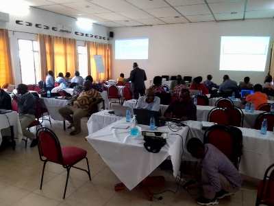 Atelier de validation avec présentation sur écran